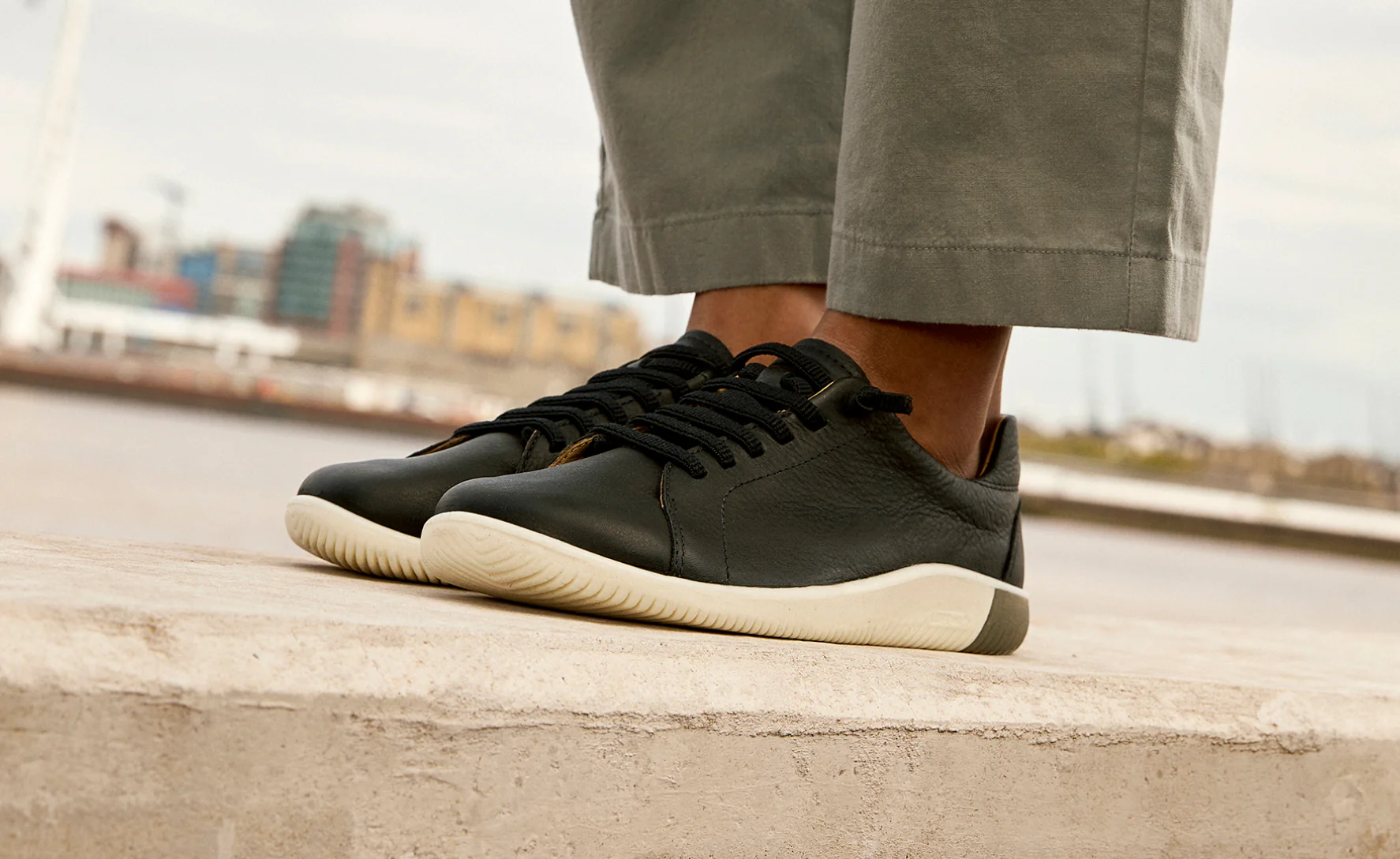 KNX Ledersneaker für Damen | Black/Star White - Image 7