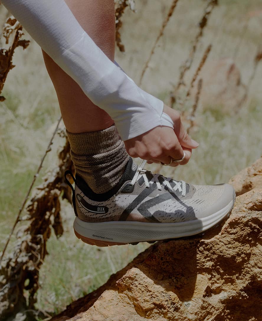 Seek Trailrunning-Schuhe für Damen | Black/Sunset Sand - Image 8